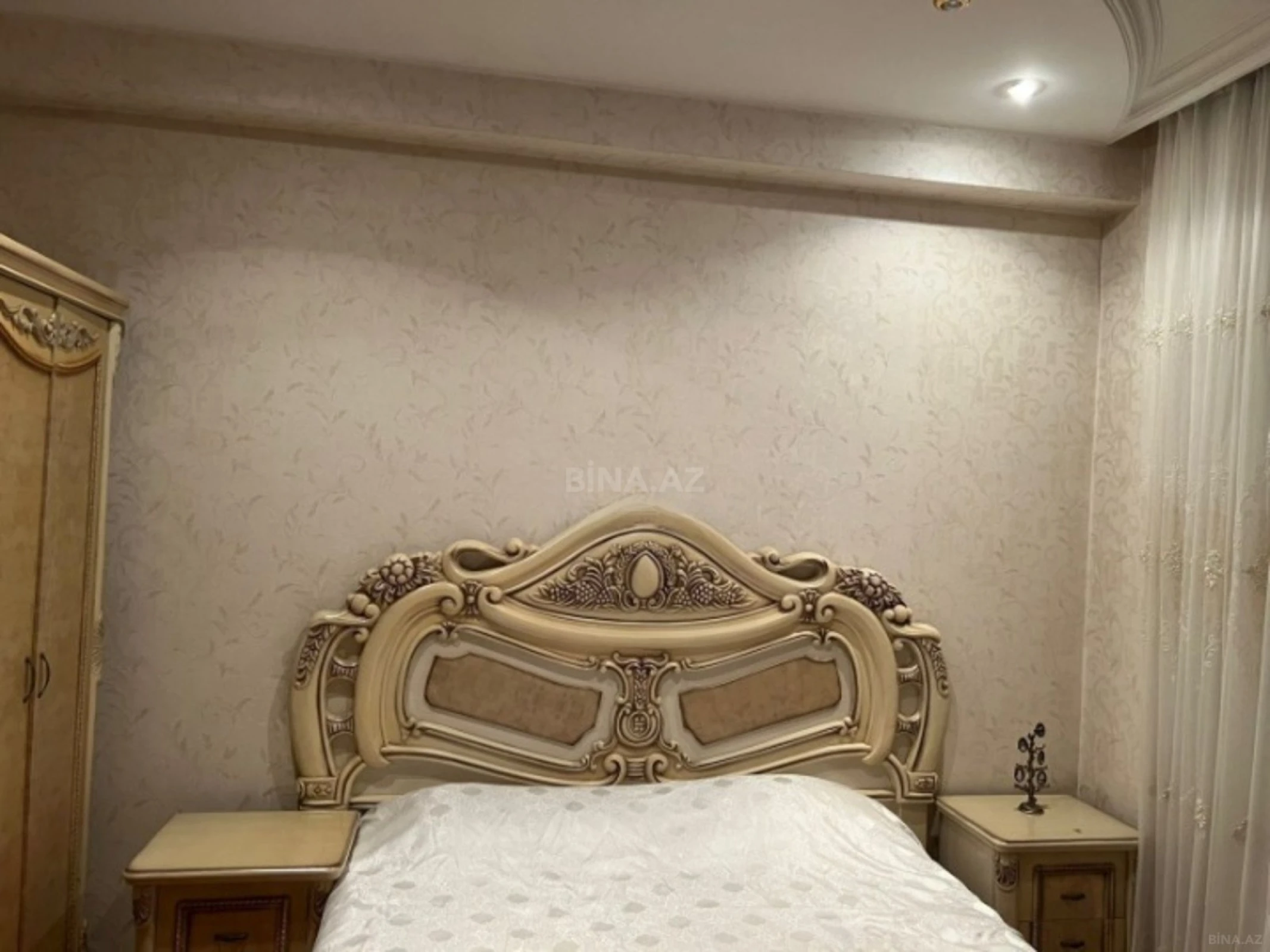 Satılır 3 otaqlı mənzil 90 m²