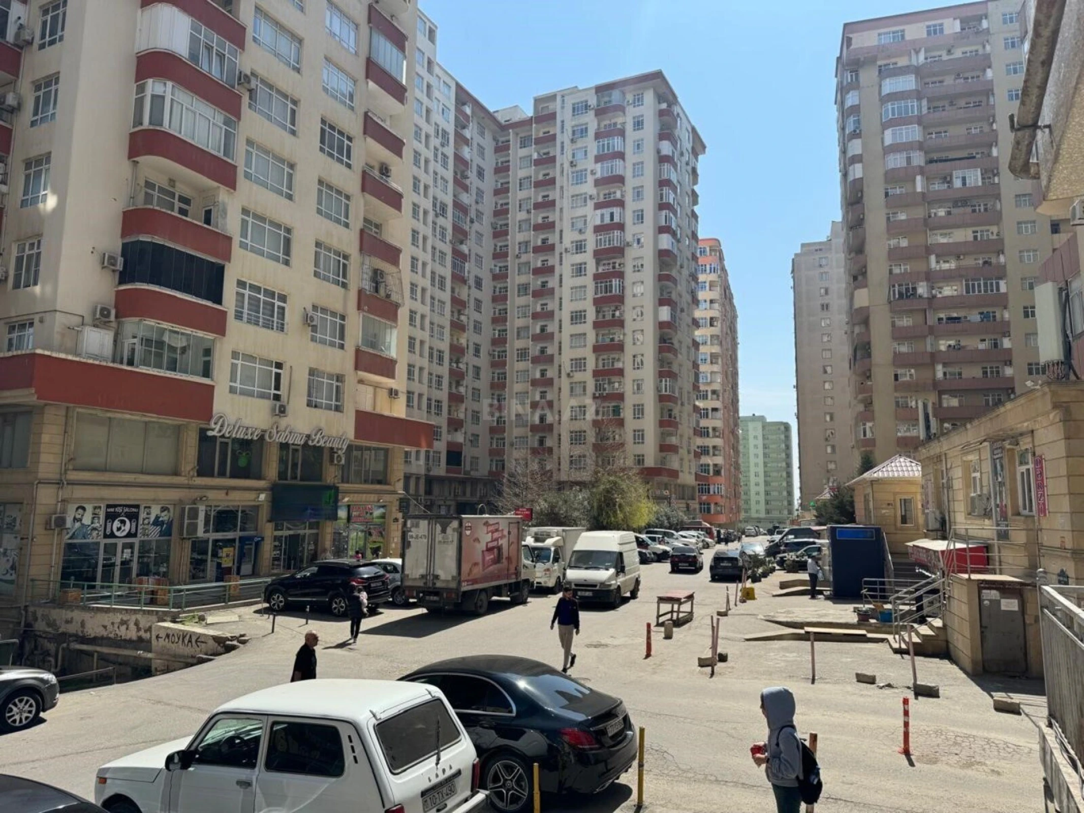 Kirayə verilir obyekt 190 m²