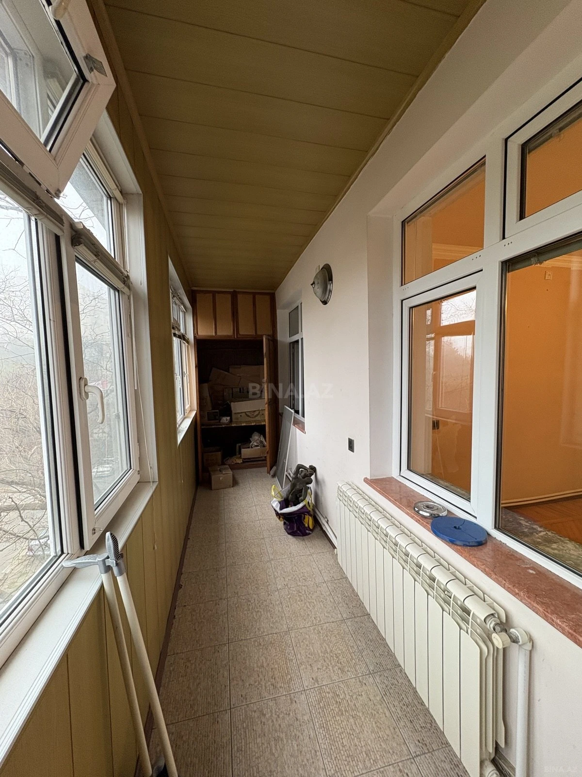 Satılır 4 otaqlı mənzil 120 m²