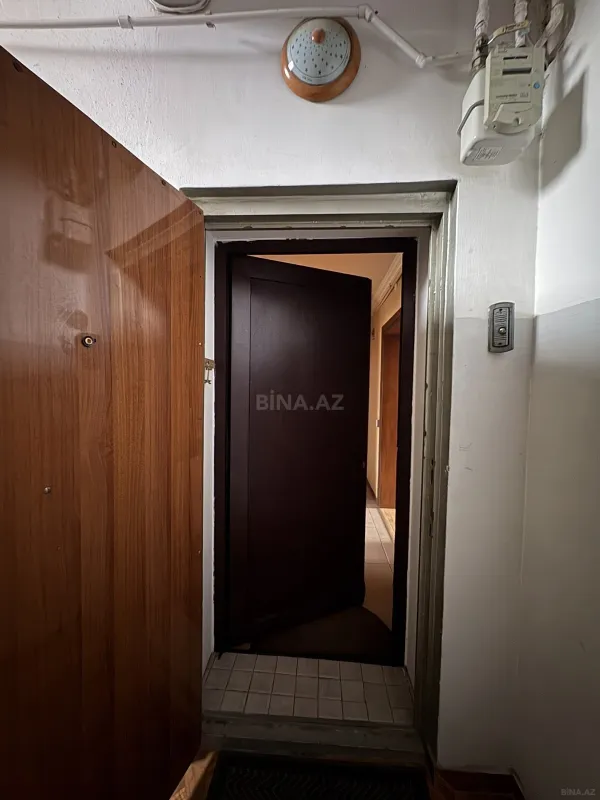 Satılır 4 otaqlı mənzil 120 m²