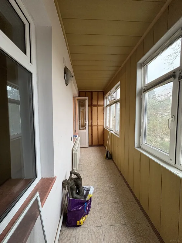 Satılır 4 otaqlı mənzil 120 m²