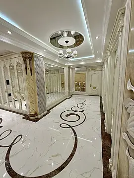 Satılır 4 otaqlı mənzil 165 m²