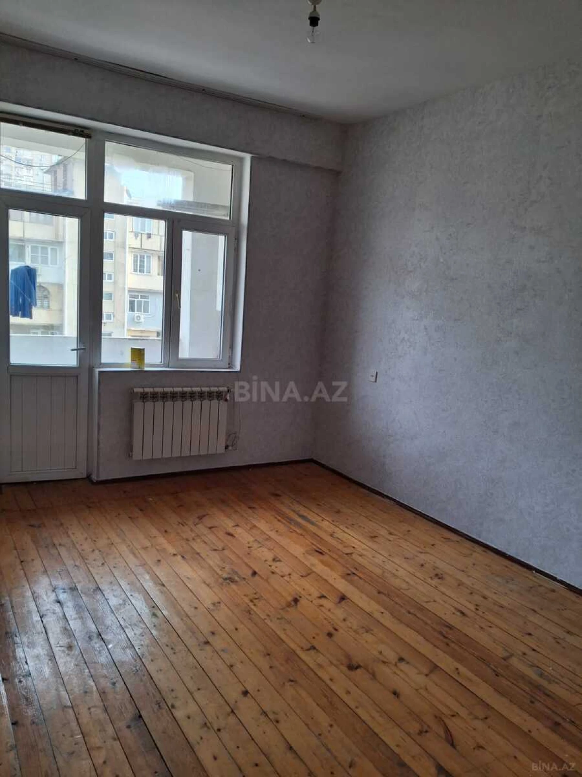Kirayə verilir 2 otaqlı mənzil 86 m²