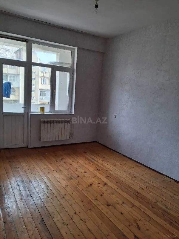 Kirayə verilir 2 otaqlı mənzil 86 m²