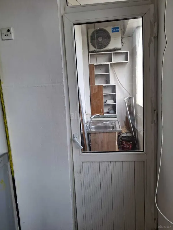 Kirayə verilir 2 otaqlı mənzil 86 m²