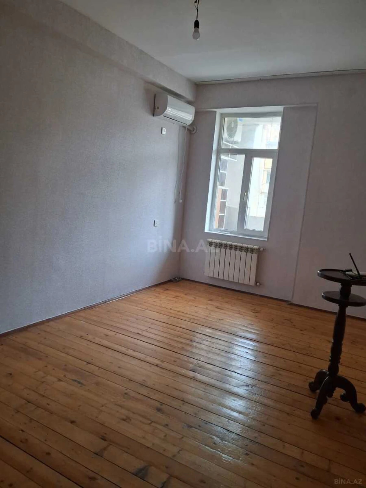 Kirayə verilir 2 otaqlı mənzil 86 m²