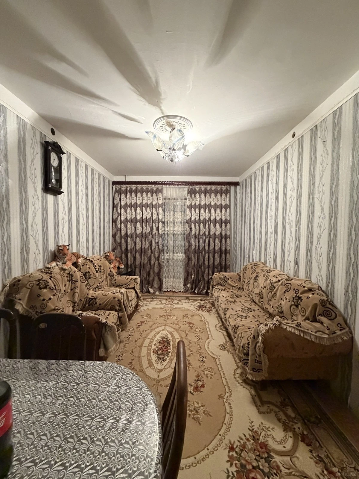 Satılır 4 otaqlı mənzil 102 m²