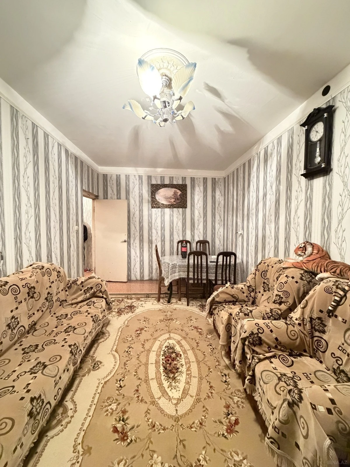 Satılır 4 otaqlı mənzil 102 m²