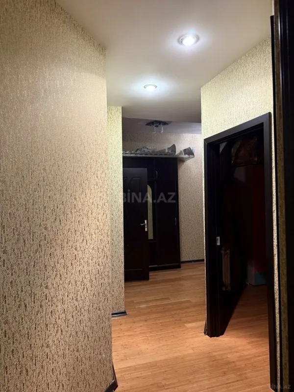 Satılır 3 otaqlı mənzil 73 m²