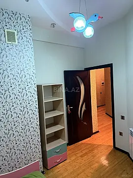 Satılır 3 otaqlı mənzil 73 m²