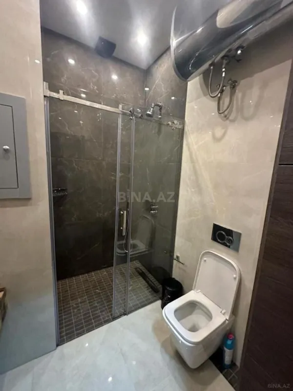 Kirayə verilir 2 otaqlı mənzil 70 m²