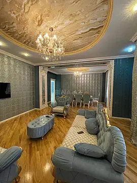 Satılır 4 otaqlı mənzil 180 m²