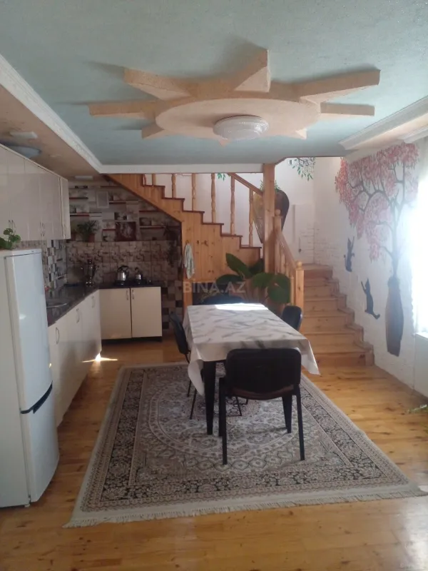 Kirayə verilir 3 otaqlı həyət evi 110 m²