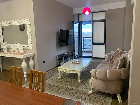 Kirayə verilir 3 otaqlı mənzil 130 m² — Bakı, Nərimanov 3 otaq 130.00 m²