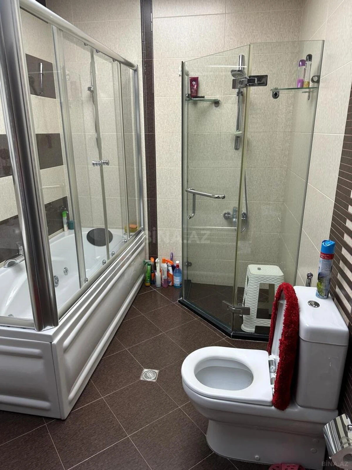 Kirayə verilir 4 otaqlı mənzil 120 m²