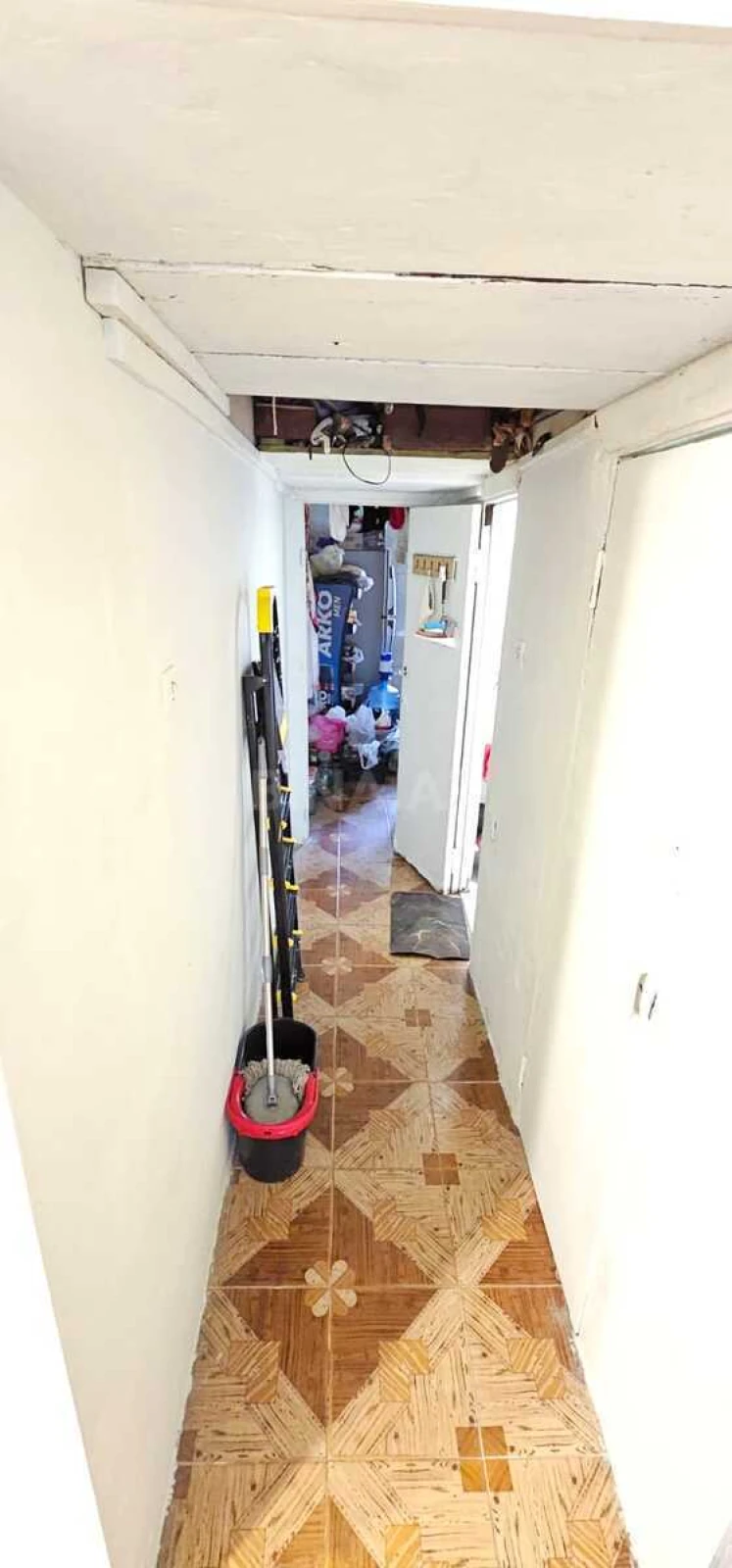 Satılır 4 otaqlı mənzil 95 m²