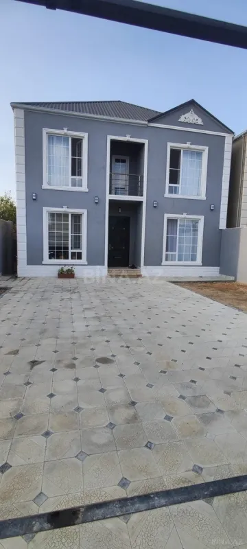 Satılır 5 otaqlı həyət evi 150 m²