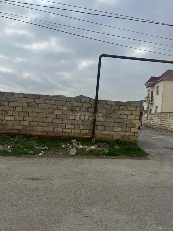 Satılır 4 otaqlı həyət evi 100 m²