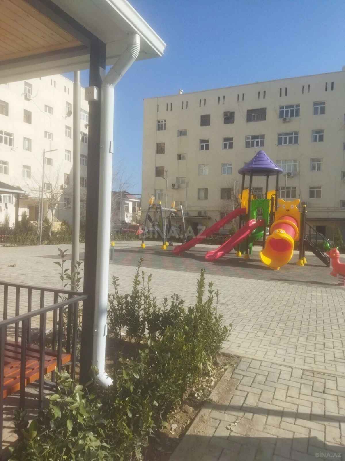 Satılır 3 otaqlı mənzil 74 m²