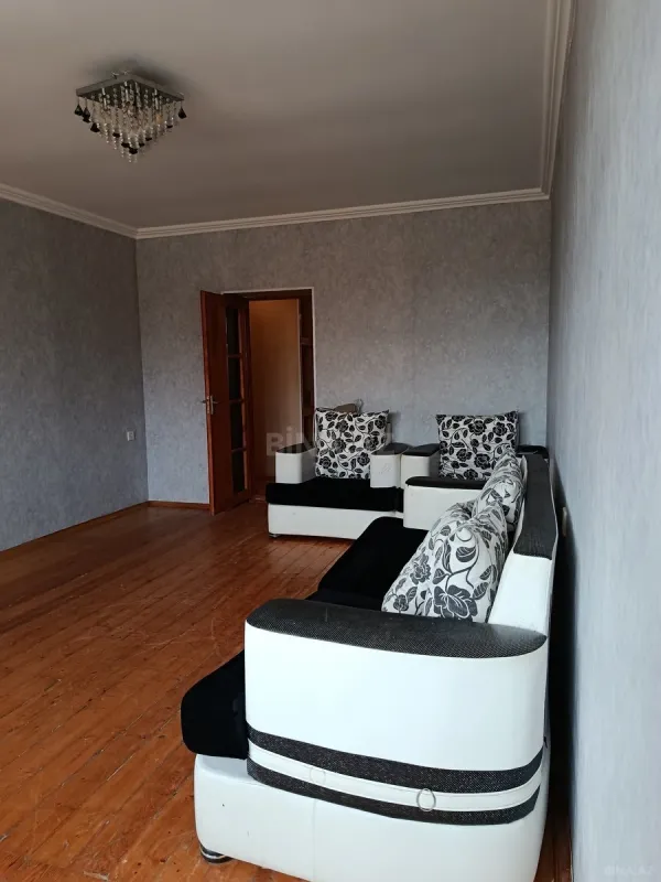 Satılır 3 otaqlı mənzil 74 m²