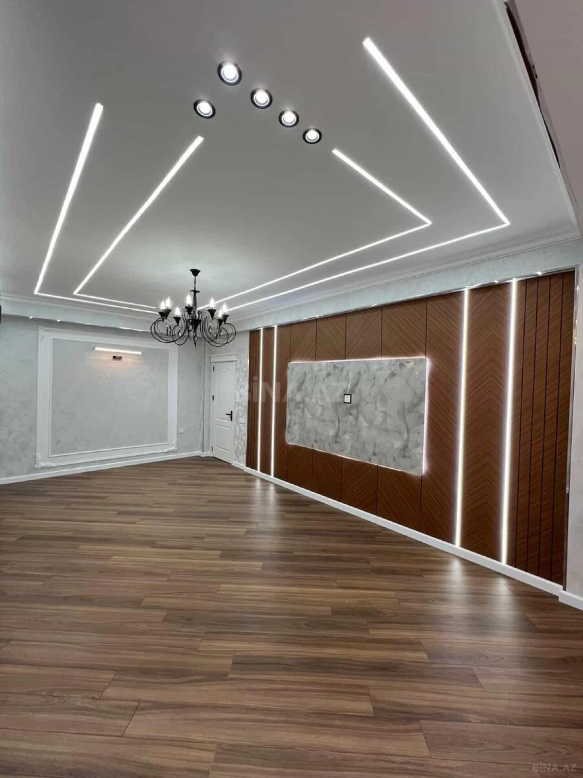 Satılır 2 otaqlı mənzil 65 m²