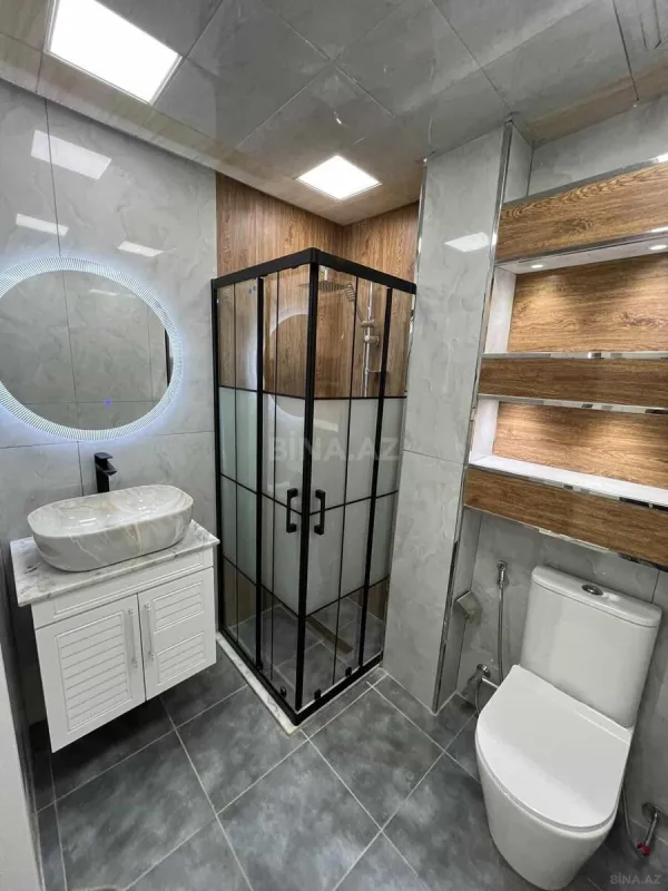 Satılır 2 otaqlı mənzil 65 m²