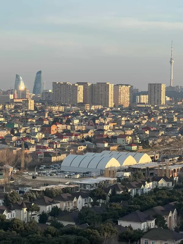 Satılır 2 otaqlı mənzil 65 m²