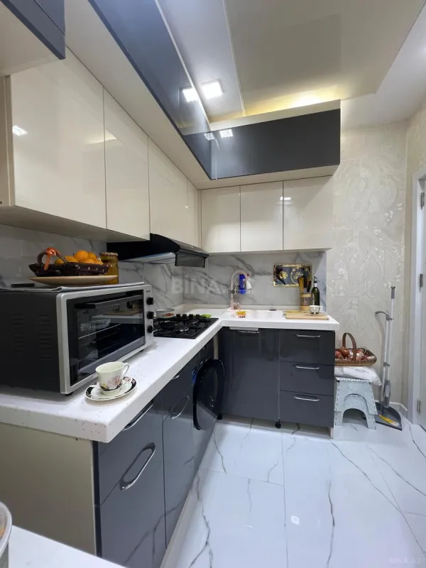 Satılır 2 otaqlı mənzil 42.1 m²