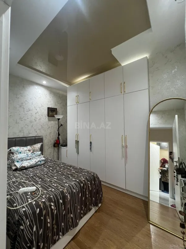 Satılır 2 otaqlı mənzil 42.1 m²