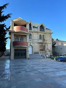 Satılır 8 otaqlı həyət evi 450 m² — Bakı, Novxanı 8 otaq 450.00 m²