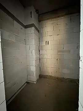 Satılır 3 otaqlı mənzil 140.2 m²