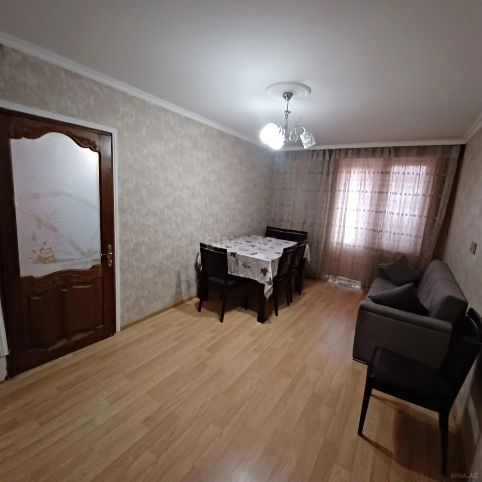 Kirayə verilir 2 otaqlı mənzil 45 m²