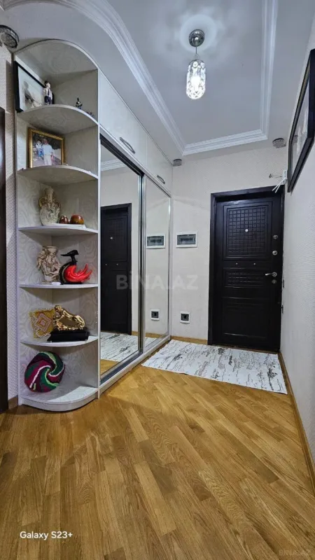 Satılır 3 otaqlı mənzil 90 m²