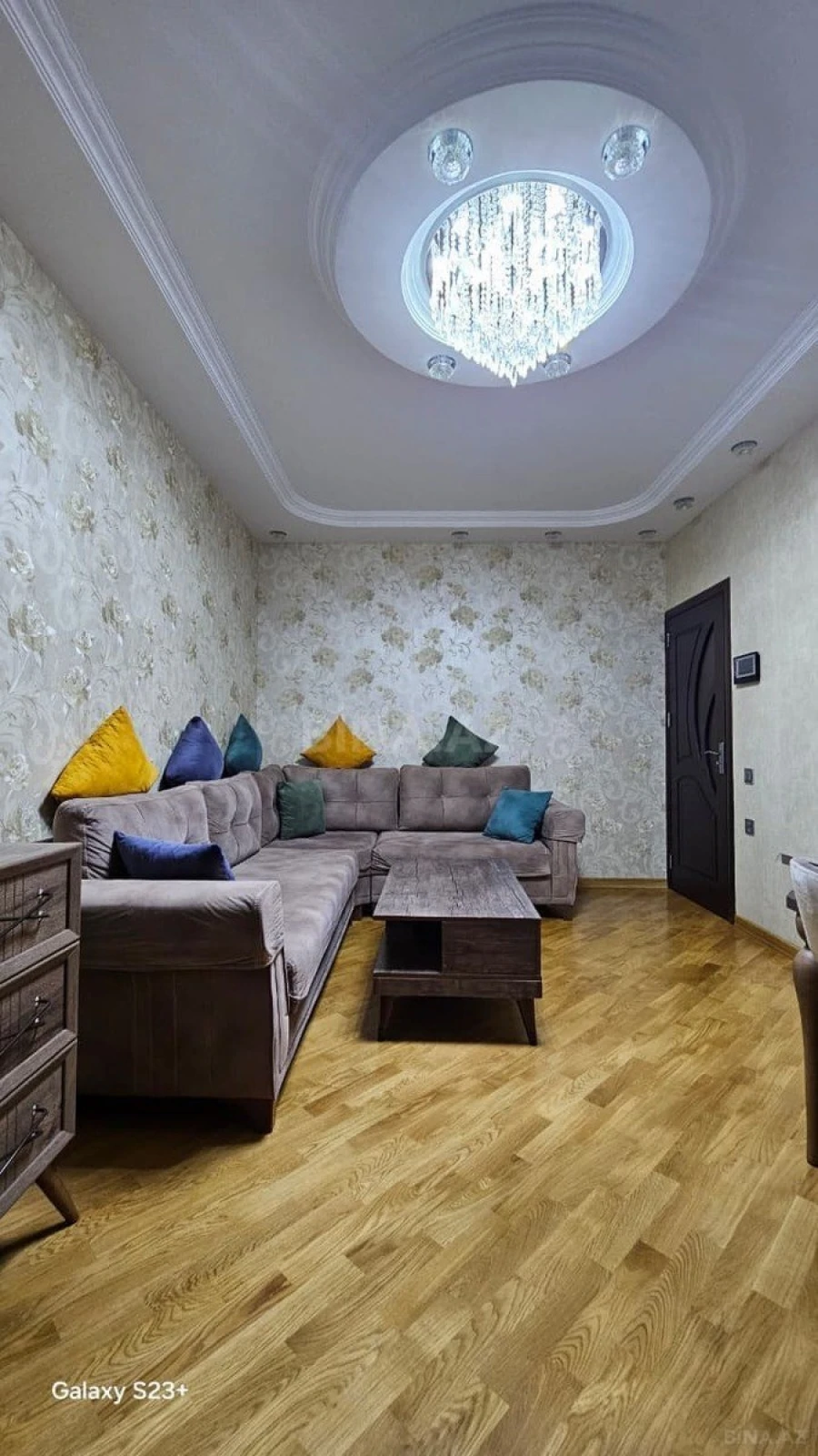 Satılır 3 otaqlı mənzil 90 m²
