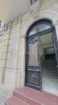 Satılır 5 otaqlı mənzil 250 m² — Bakı, Sahil qəs. 5 otaq 250.00 m²