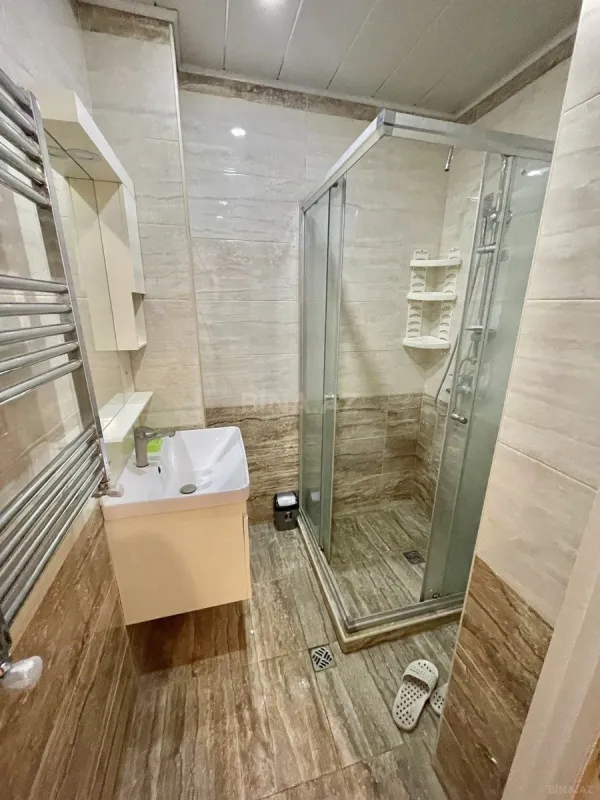 Kirayə verilir 3 otaqlı mənzil 110 m²