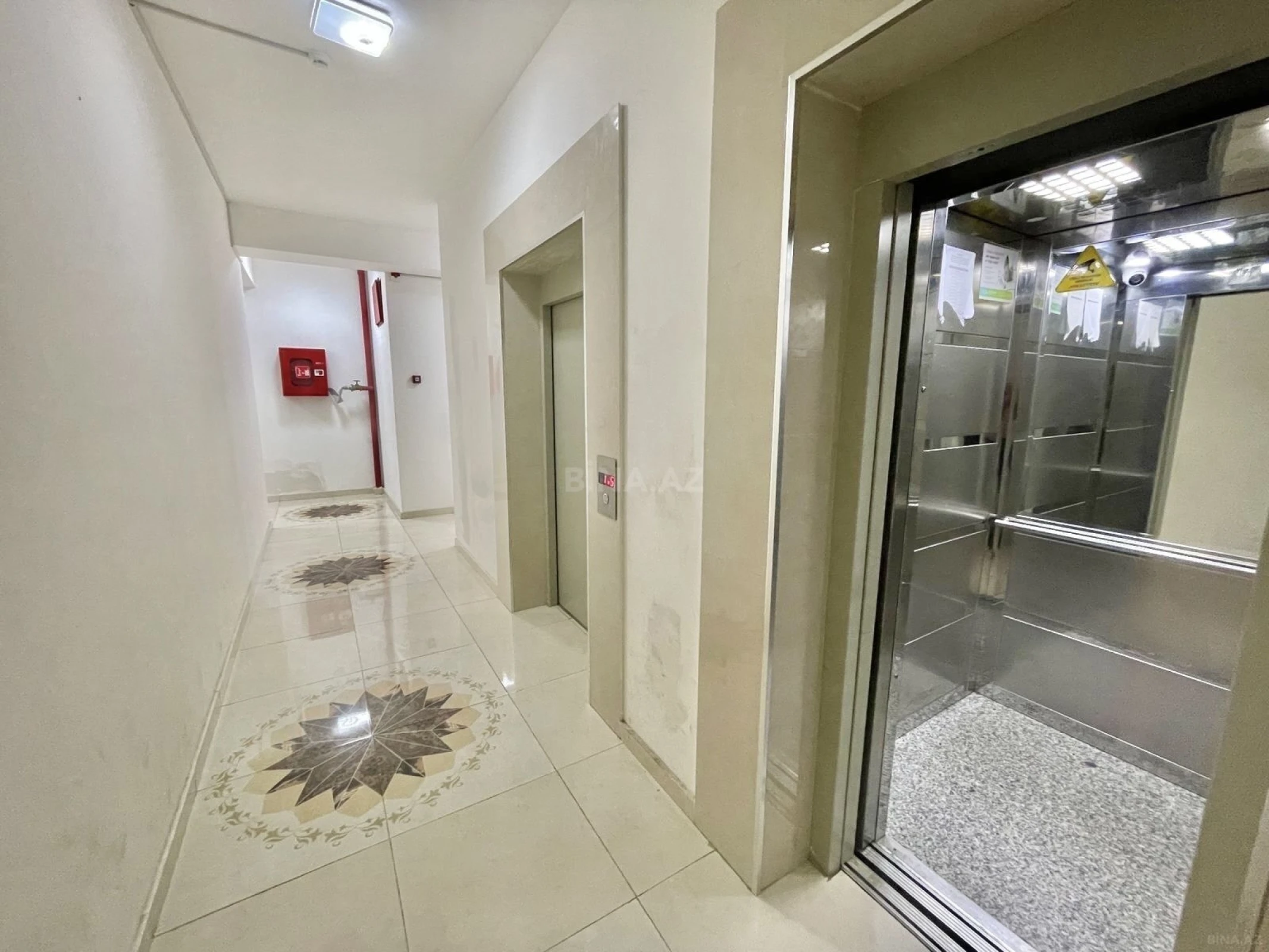 Kirayə verilir 3 otaqlı mənzil 110 m²