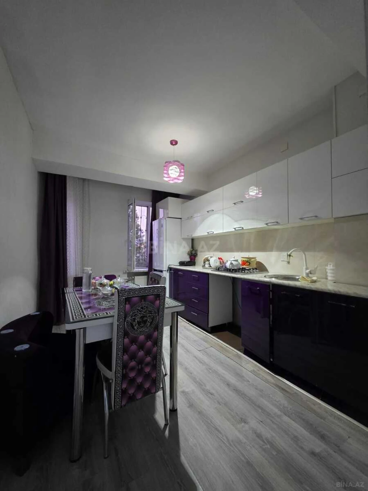 Kirayə verilir 2 otaqlı mənzil 70 m²