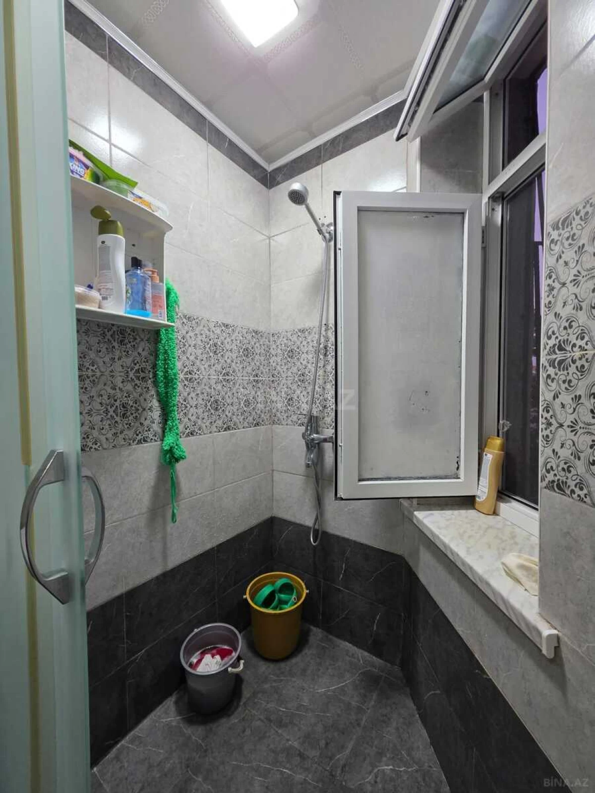 Kirayə verilir 2 otaqlı mənzil 70 m²