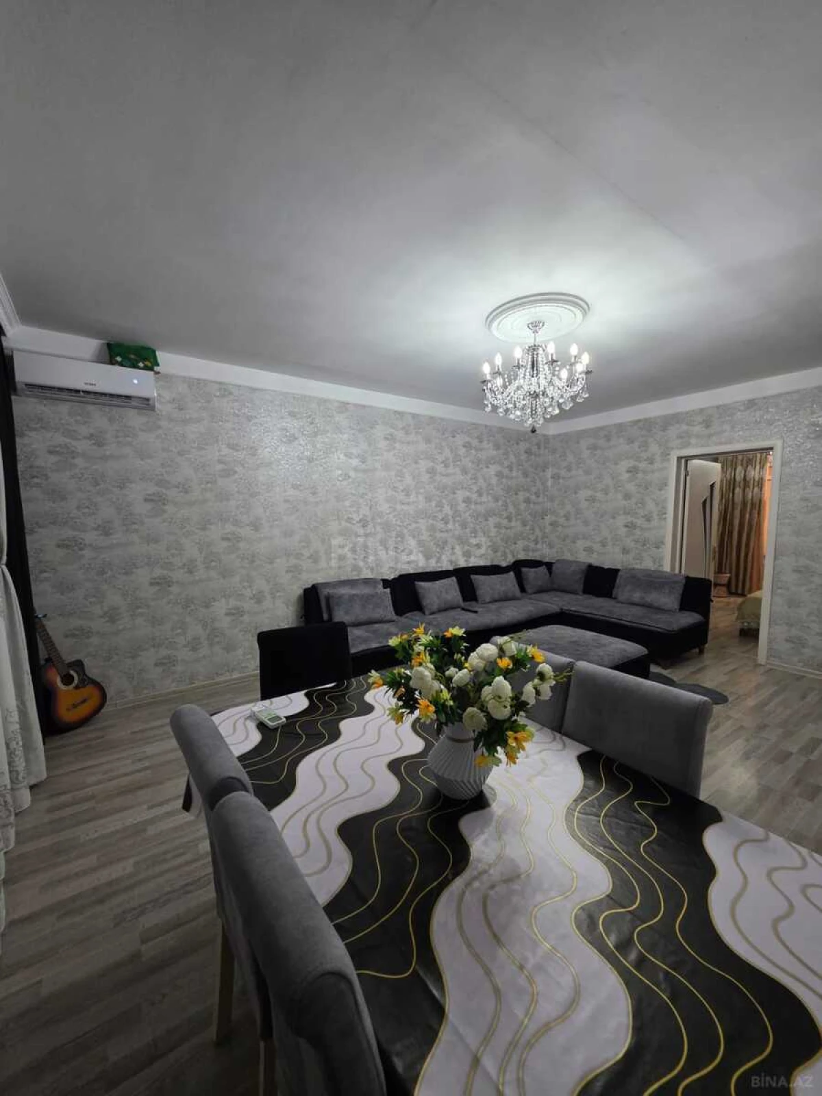 Kirayə verilir 2 otaqlı mənzil 70 m²