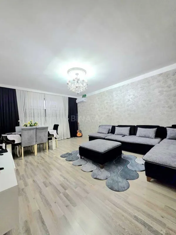 Kirayə verilir 2 otaqlı mənzil 70 m²
