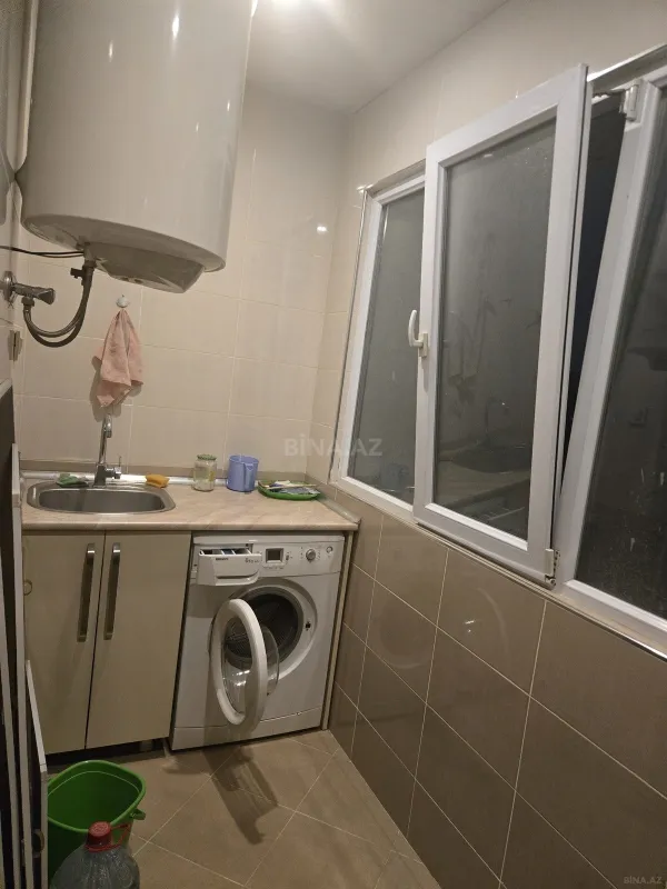 Satılır 4 otaqlı mənzil 120 m²