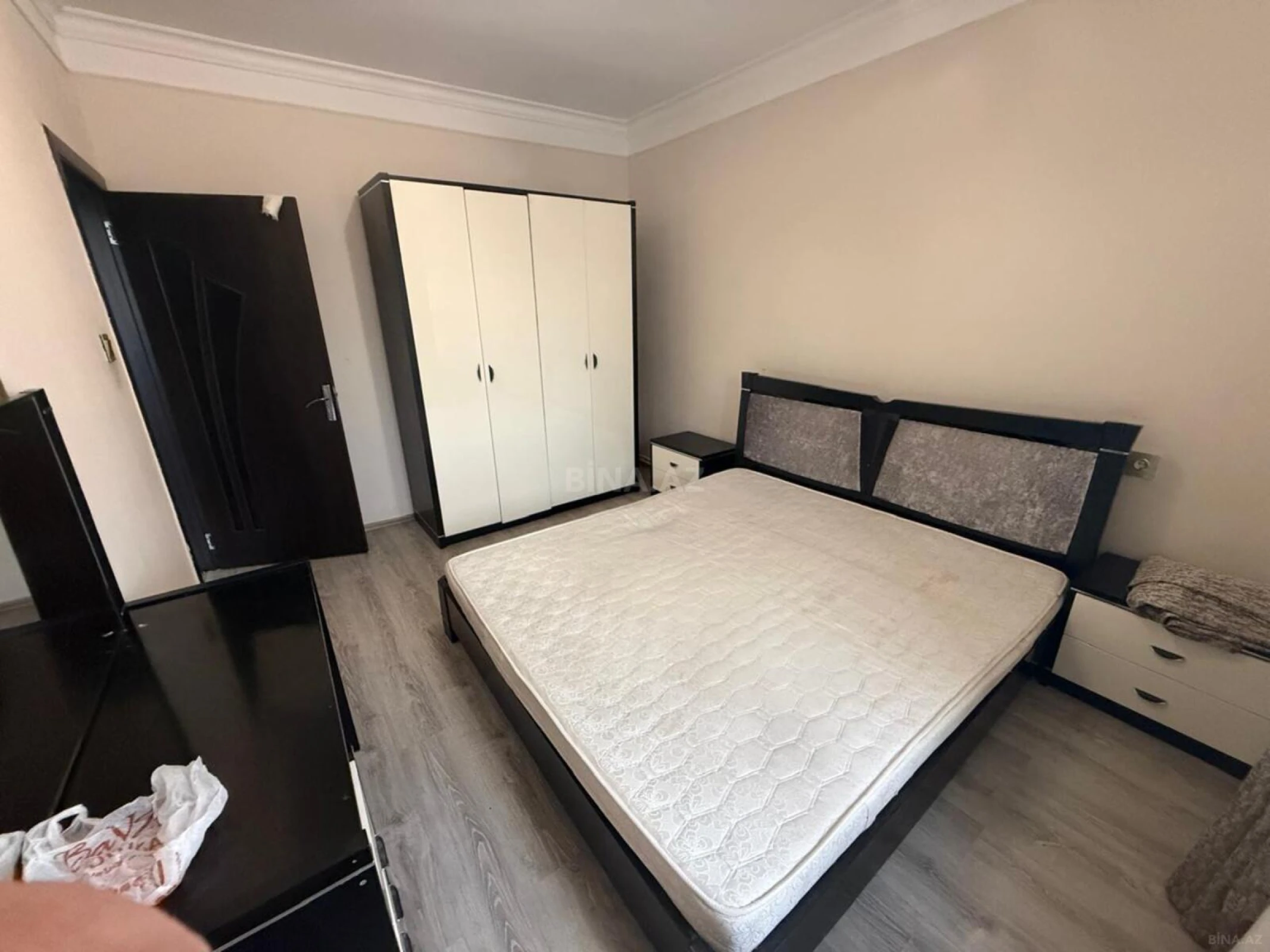 Kirayə verilir 3 otaqlı mənzil 105 m²