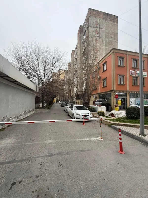 Kirayə verilir 3 otaqlı mənzil 105 m²