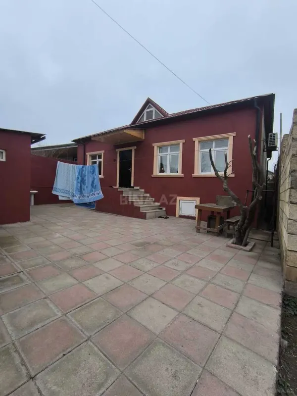 Satılır 3 otaqlı həyət evi 100 m²