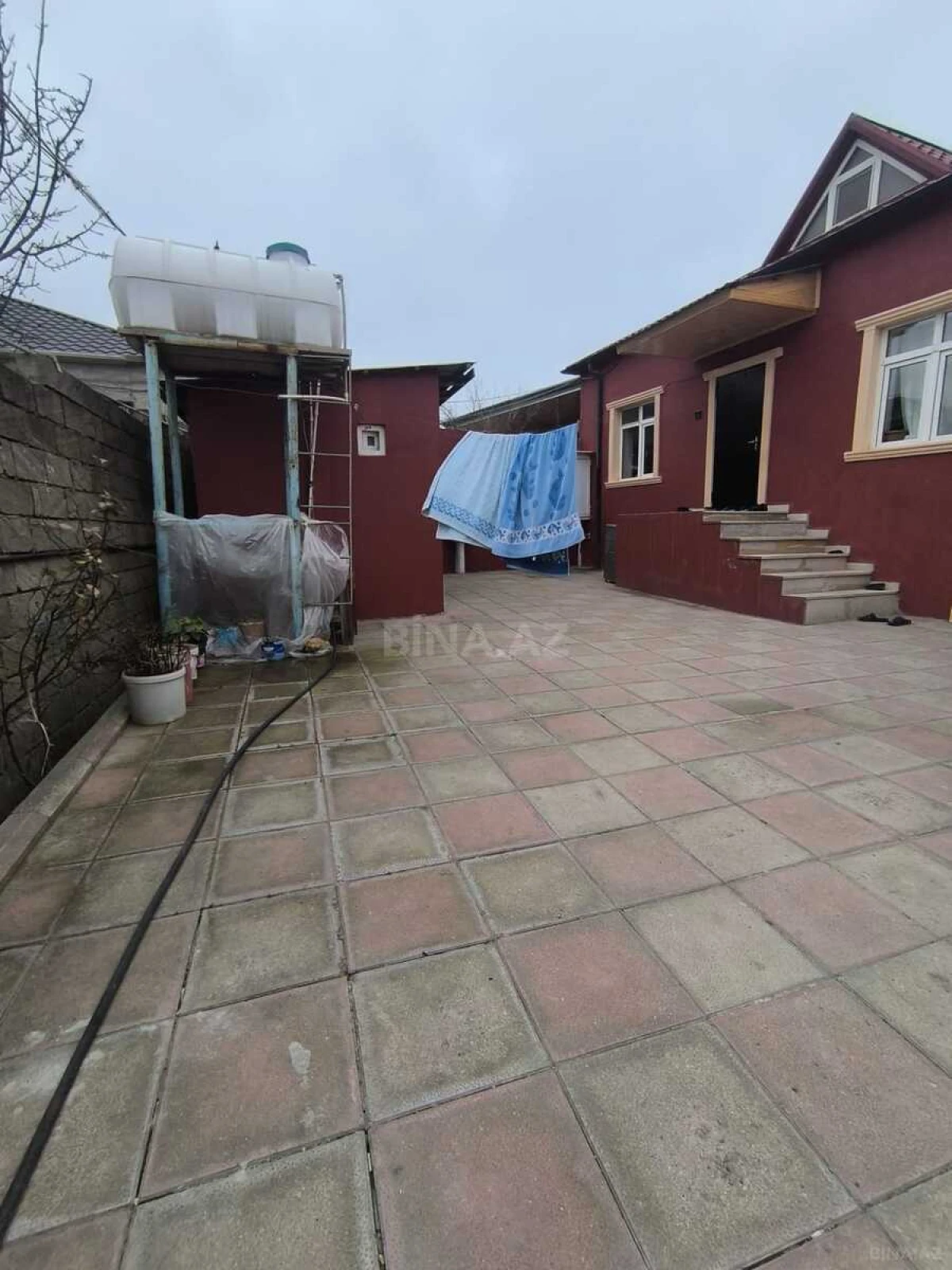 Satılır 3 otaqlı həyət evi 100 m²