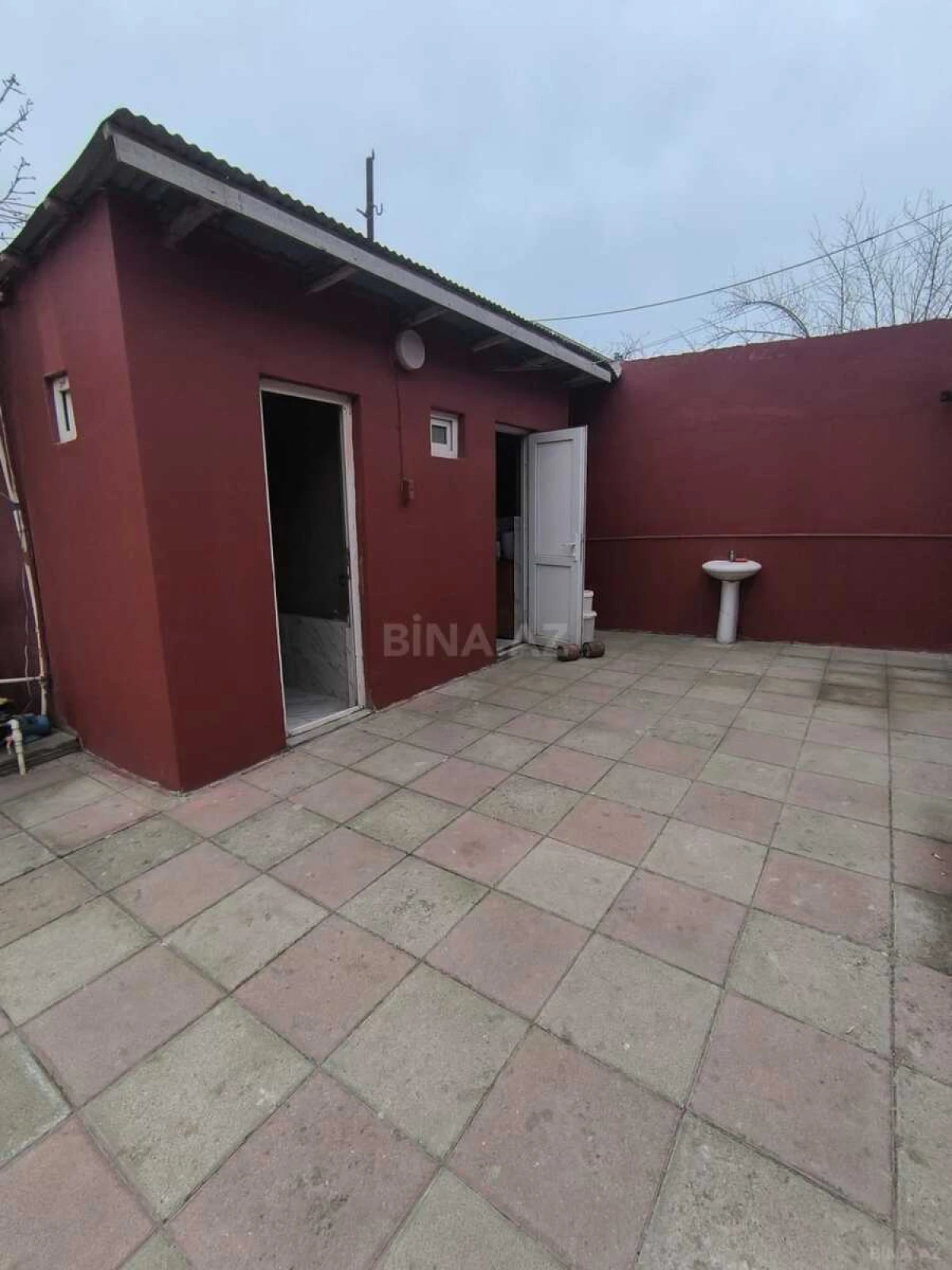 Satılır 3 otaqlı həyət evi 100 m²