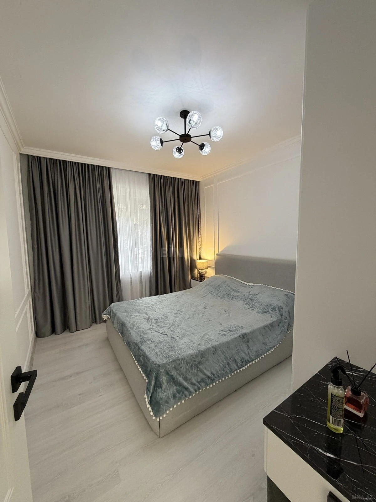 Satılır 2 otaqlı mənzil 55 m²