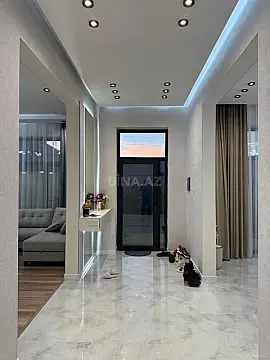 Satılır 4 otaqlı həyət evi 200 m²