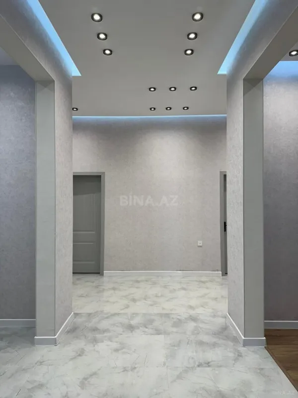 Satılır 4 otaqlı həyət evi 200 m²